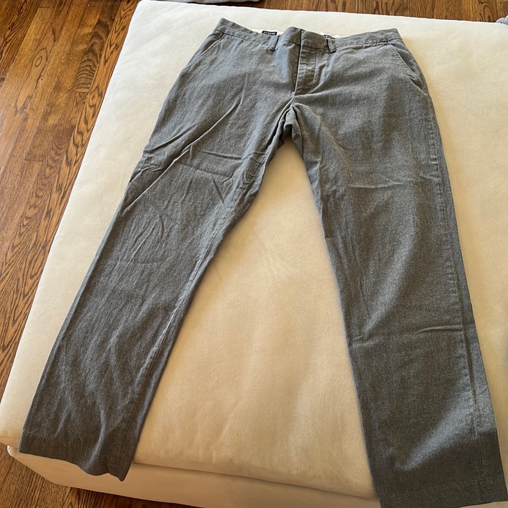 J Crew Thompson tapered pants 32/32 good condition
